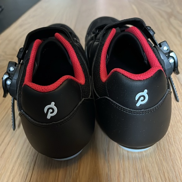 Peloton Unisex Cycling Shoes (Size: 42) - Picture 4 of 14
